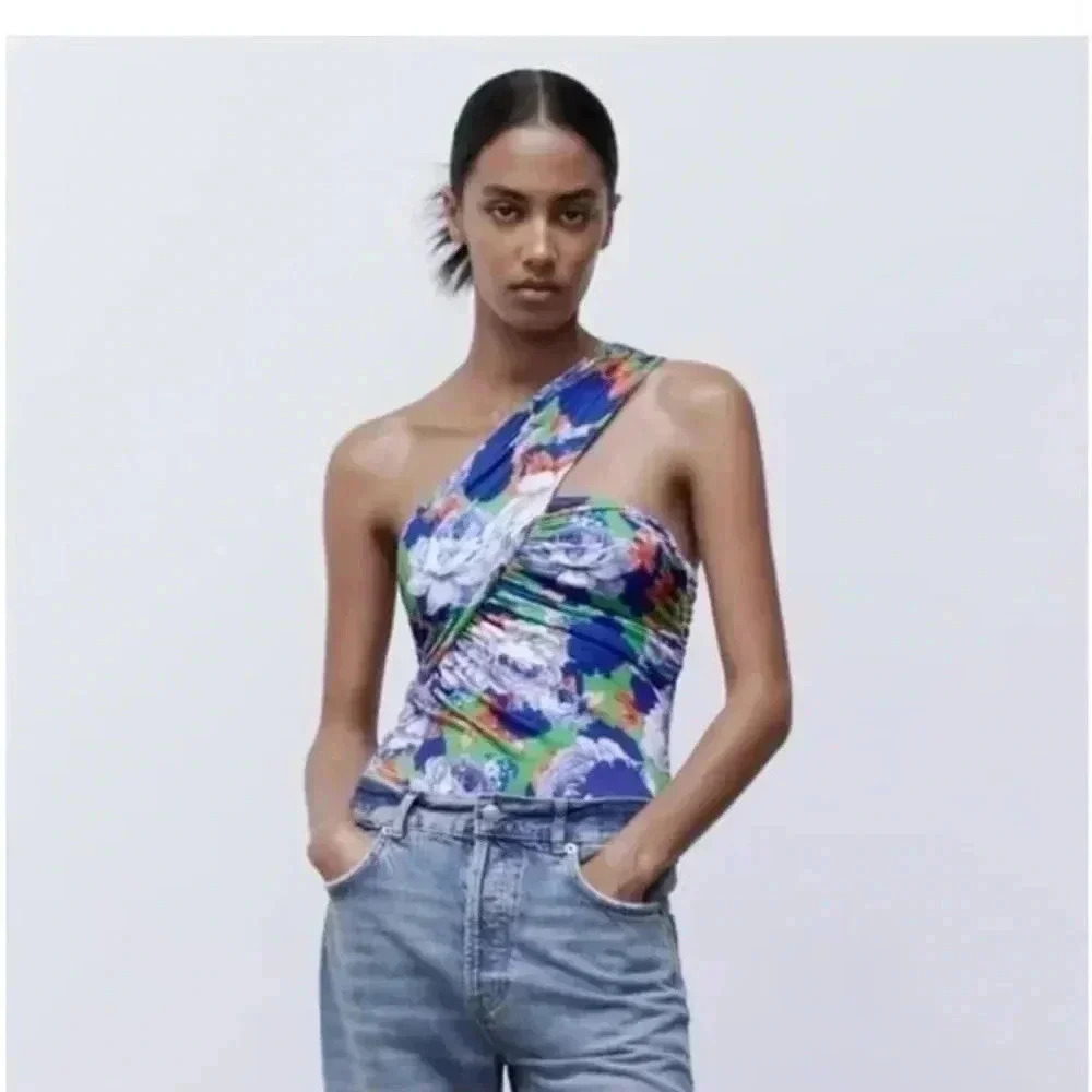 Zara  NEW printed asymmetrical bodysuit S - Picture 2 of 8